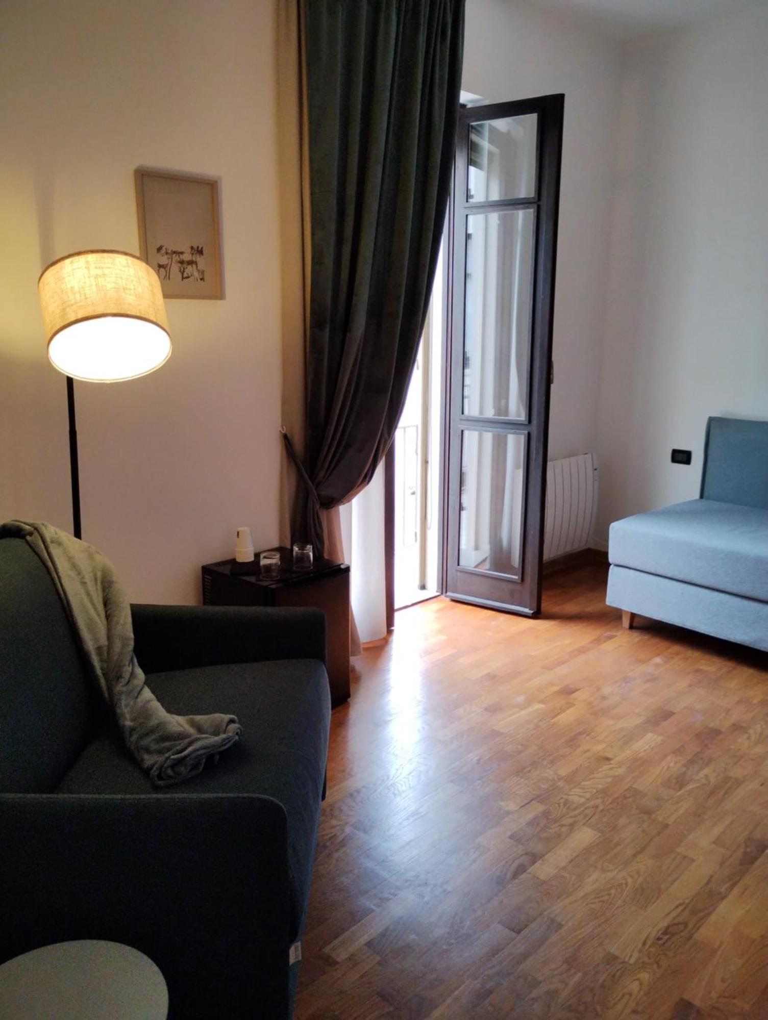 Palazzo Cusani Charming Rooms Vercelli Zewnętrze zdjęcie